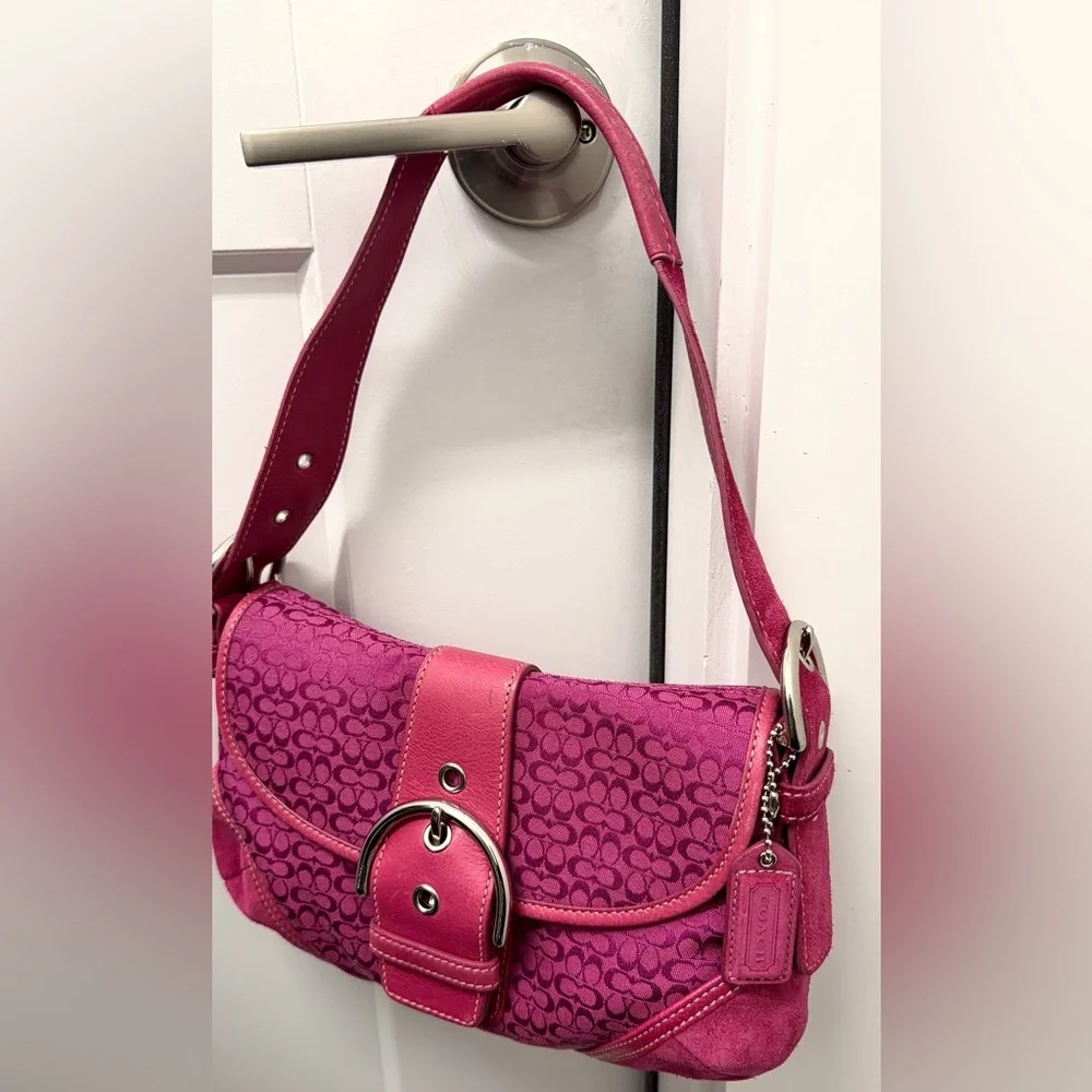 Coach‎ Y2K Fuchsia Pink Small Soho Flap Shoulder Bag 6818 China